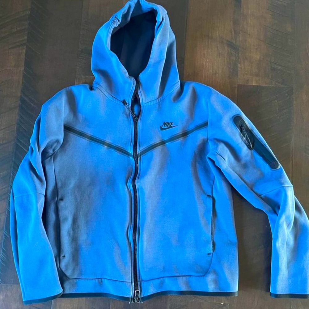 Nike Tech Men’s Sweatshirt